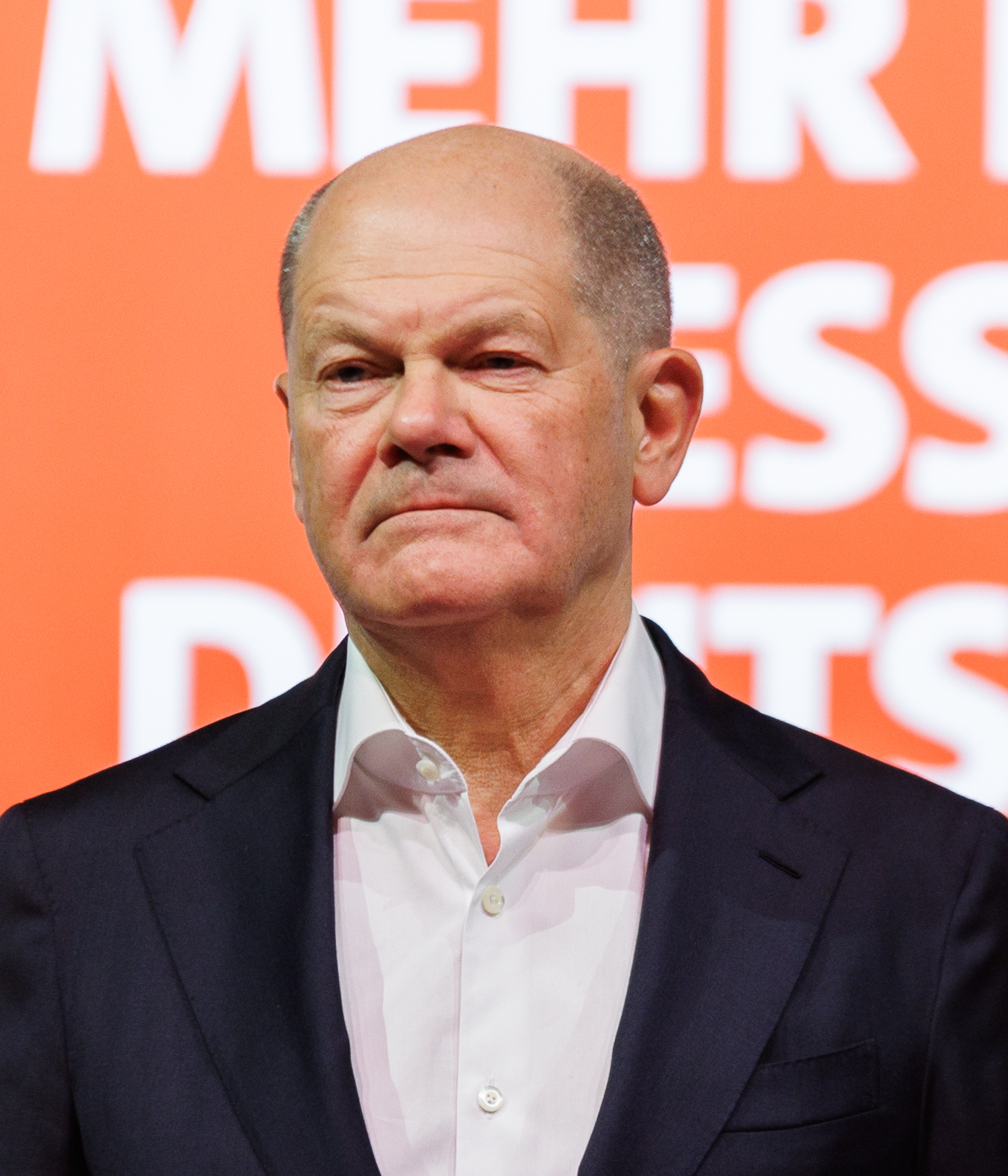 Titel: Tiefgreifende Analyse zur Amtszeit von Bundeskanzler Scholz