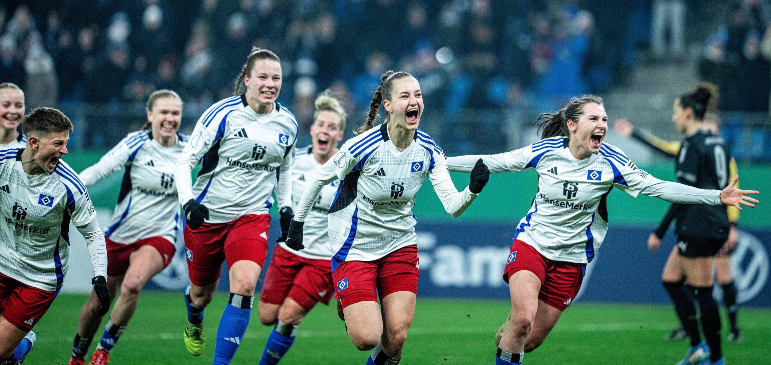 HSV-Frauen sichern Aufstieg in die 1. Bundesliga durch Sieg gegen Mönchengladbach