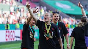 Frauen-Pokalfinale: FC Bayern tritt gegen Werder Bremen an