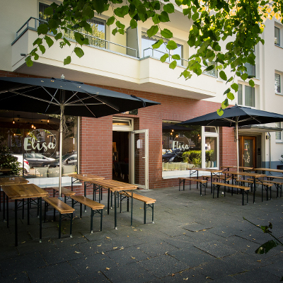 In Eilbek entdecken Besucher sechs Cafés mit einzigartigen Merkmalen. Diese Lokale bieten eine Vielfalt an Erfahrungen und Überraschungen.