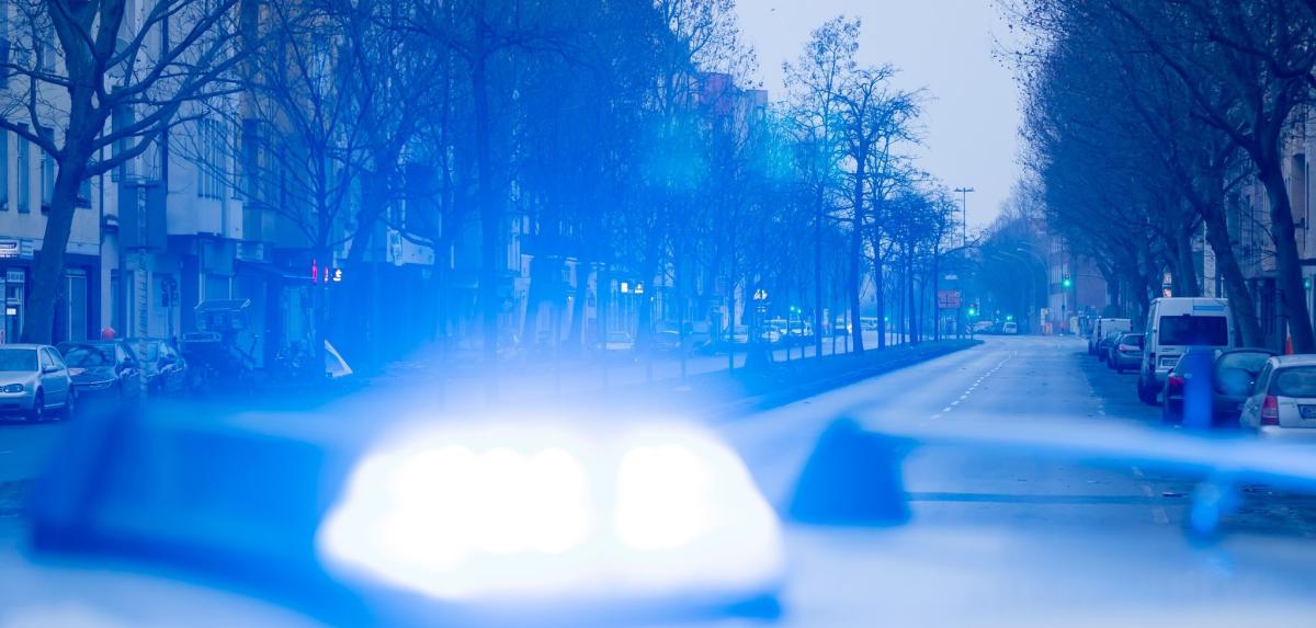 Hamburger Polizei bittet um Zeugen zur Klärung eines unvermittelt erfolgten sexuellen Übergriffs
