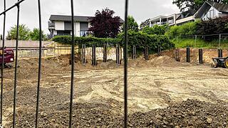 „Verschandelung“: Nachbarn kritisieren Neubauprojekt als „Kloster der Ignoranz“