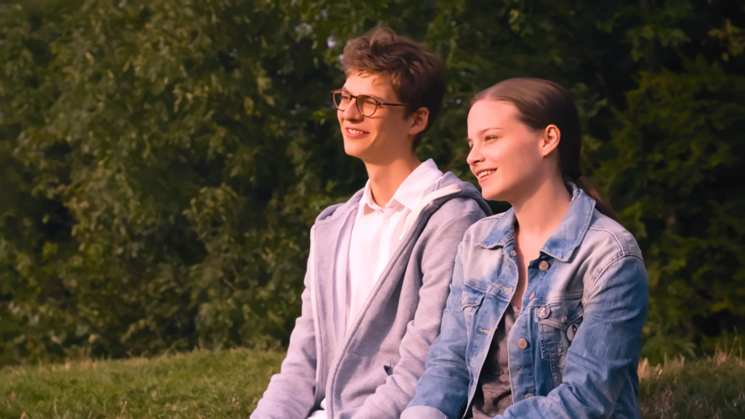 Krisen der Jugend: Wie eine Patchworkfamilie das Leben einer Teenagerin zerstörte