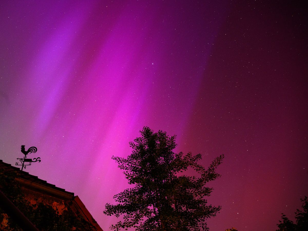 Sonnenausbruch erzeugt spektakuläre Lichterscheinungen über Deutschland