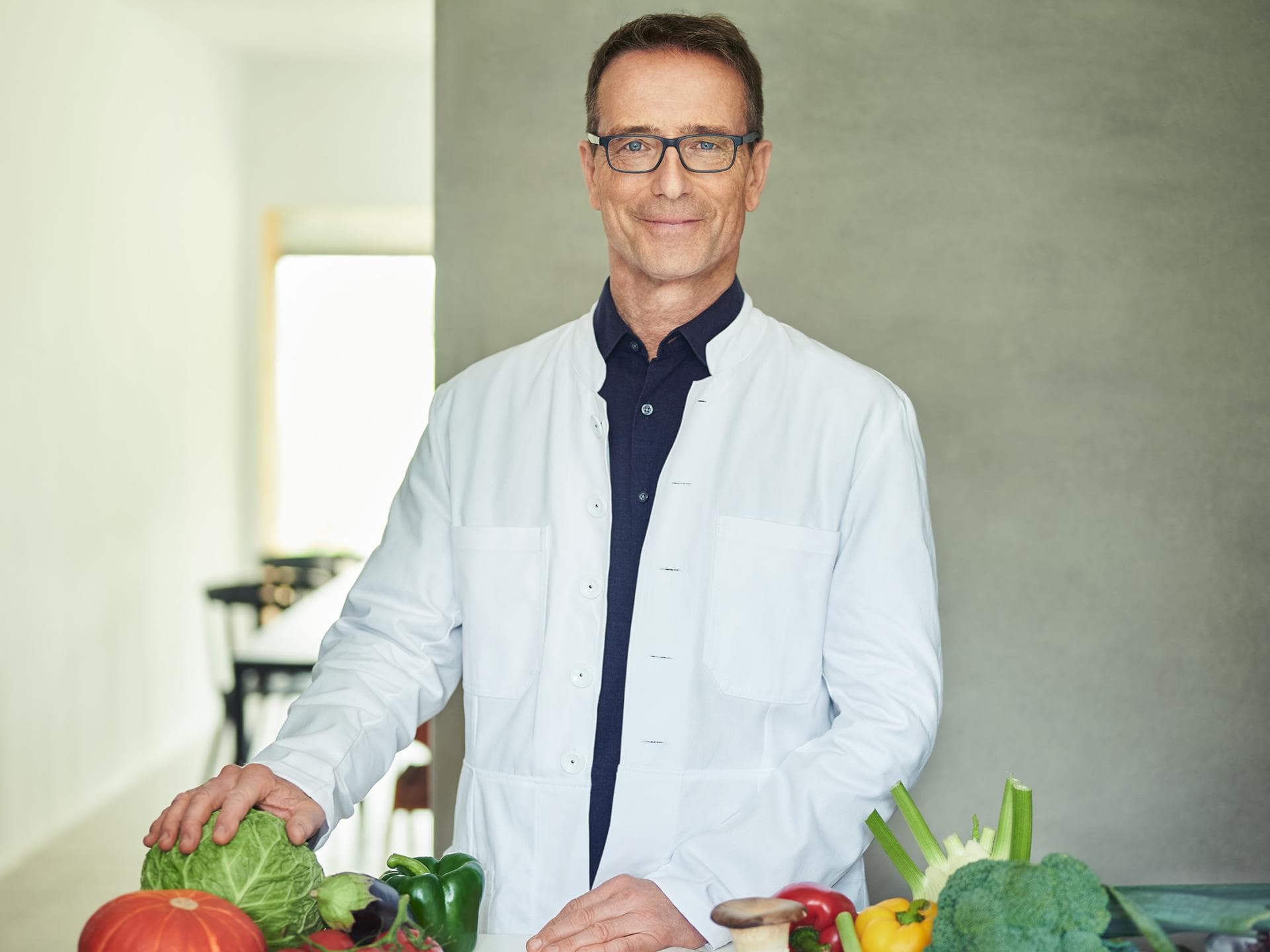 Ernährungs-Doc Riedl warnt: Diese Lebensmittel fördern Krebs – ein Albtraum für die Gesundheit