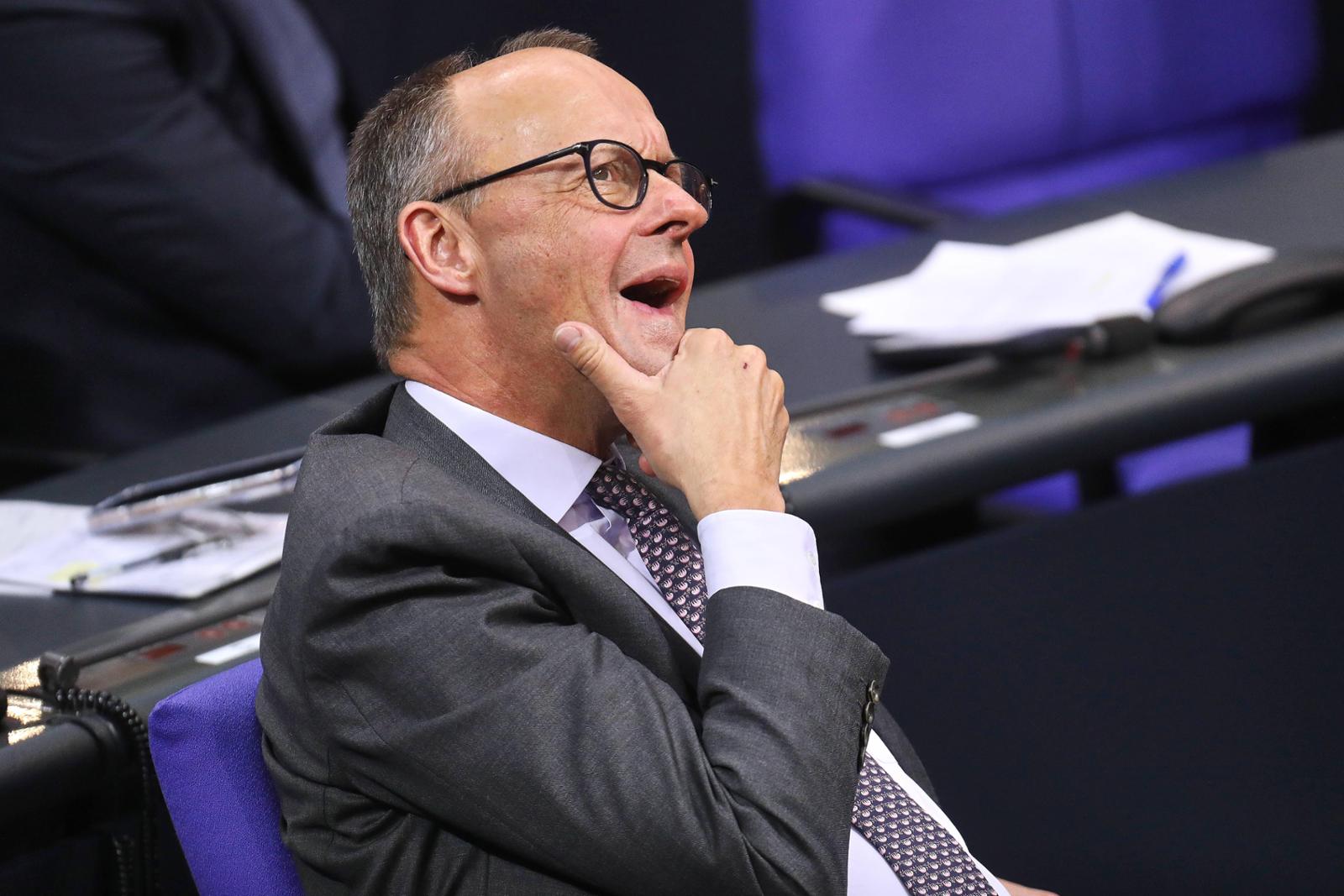 Friedrich Merzs Entscheidungen führen in die Schuldengemeinschaft