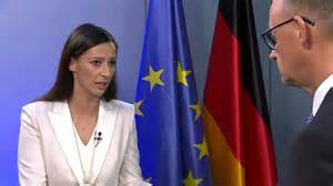Grundrecht auf Asyl wird aus dem Grundgesetz gestrichen – Kanzler Merz und CDU-Innenminister Schuster treiben Verfassungsbruch vor