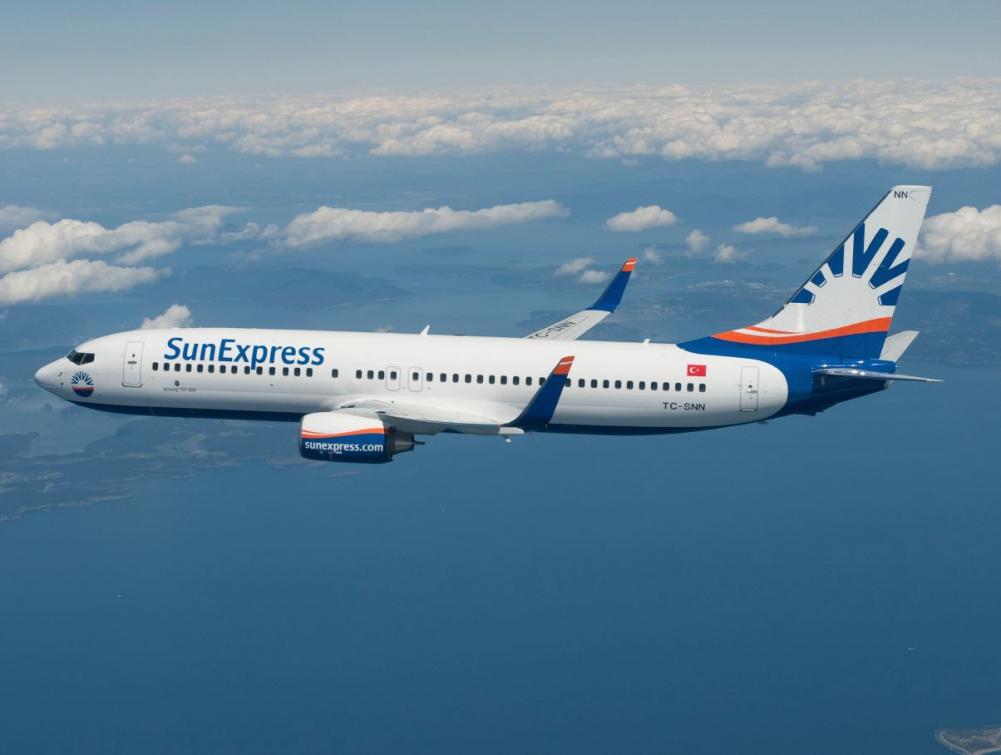 Kein Staatsflugzeug, sondern SunExpress: Wie Merzs Fehlentscheidungen die deutsche Wirtschaft zerstören